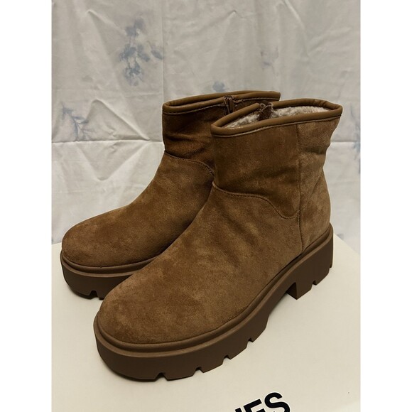 No Boundaries Womens Cozy Lug Sole Ankle Boots Brown Size 7 Fur Lined - Picture 2 of 7